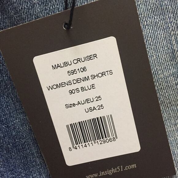 INSIGHT 51 Denim Shorts Malibu Cruiser Distressed Size 25 NWT - Picture 5 of 7